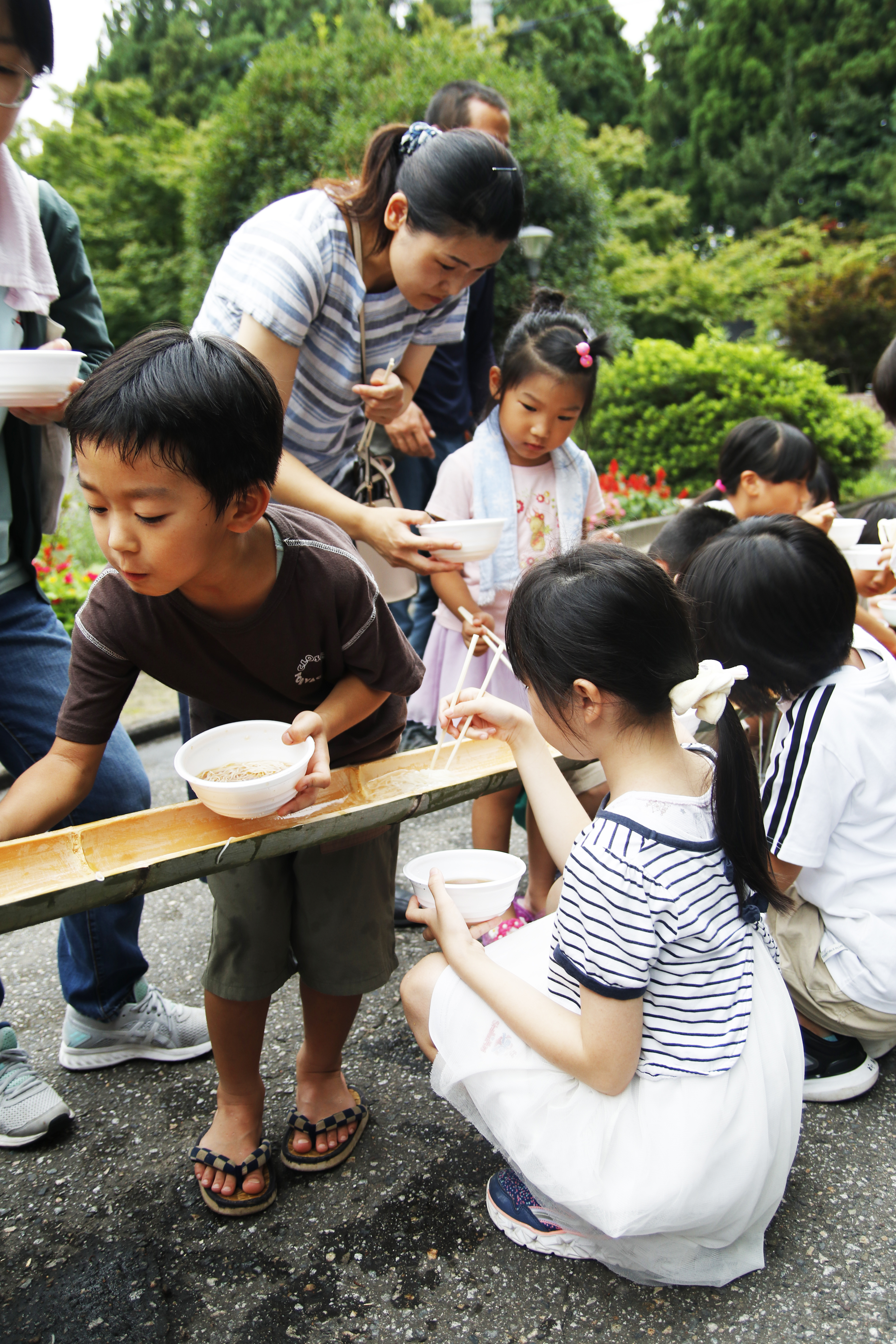 ながしそうめん