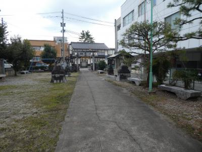 園内