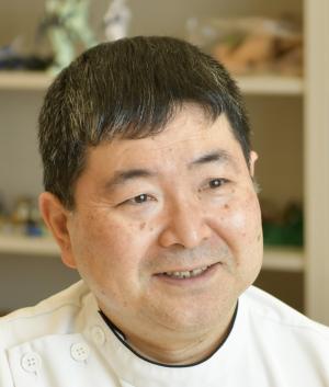 プロフィール