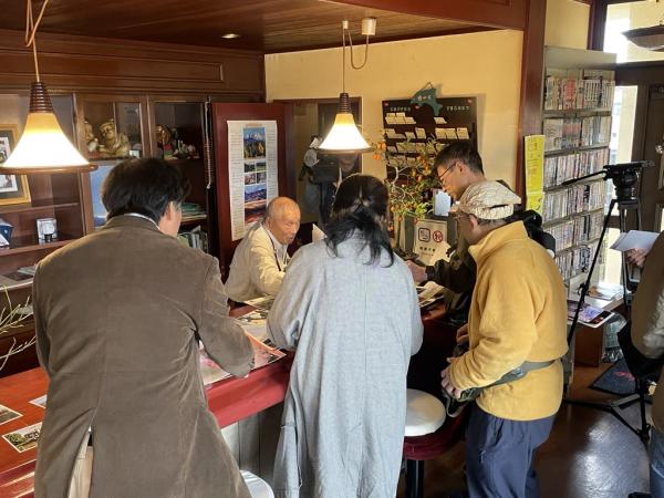 ブックトレイン