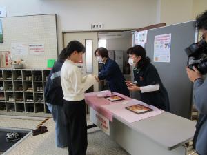 琥珀糖試食提供