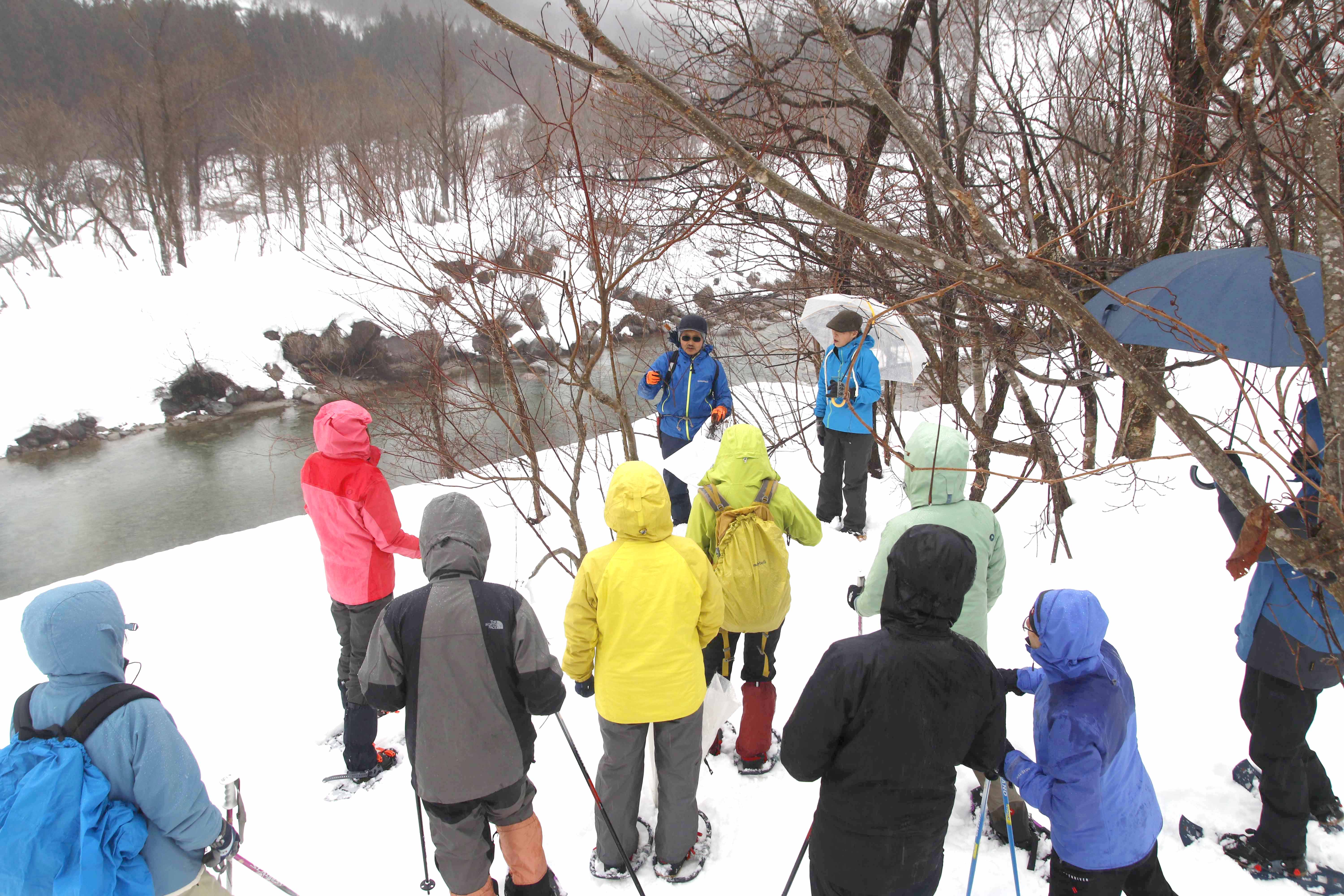 説明を受ける様子