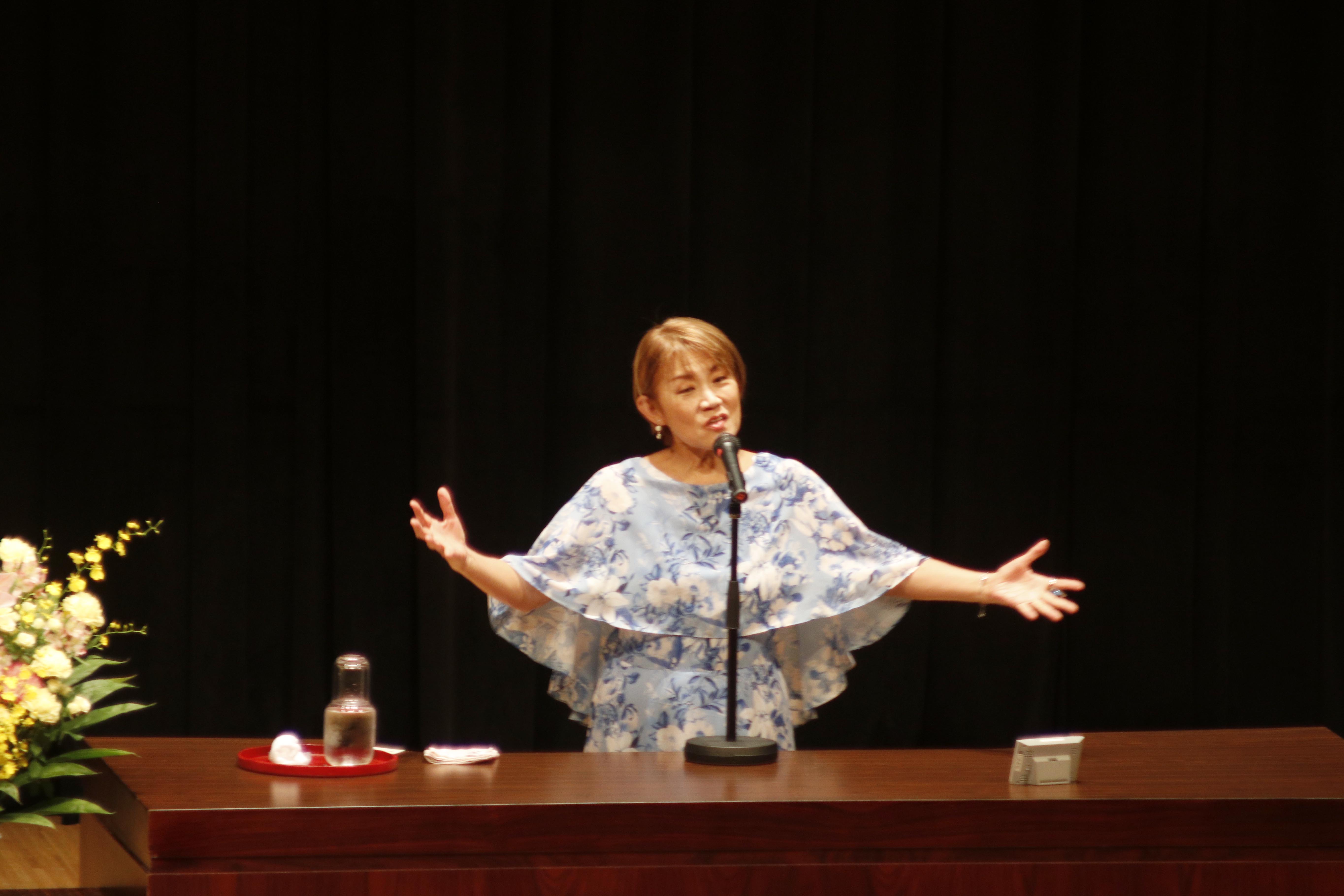 講演会